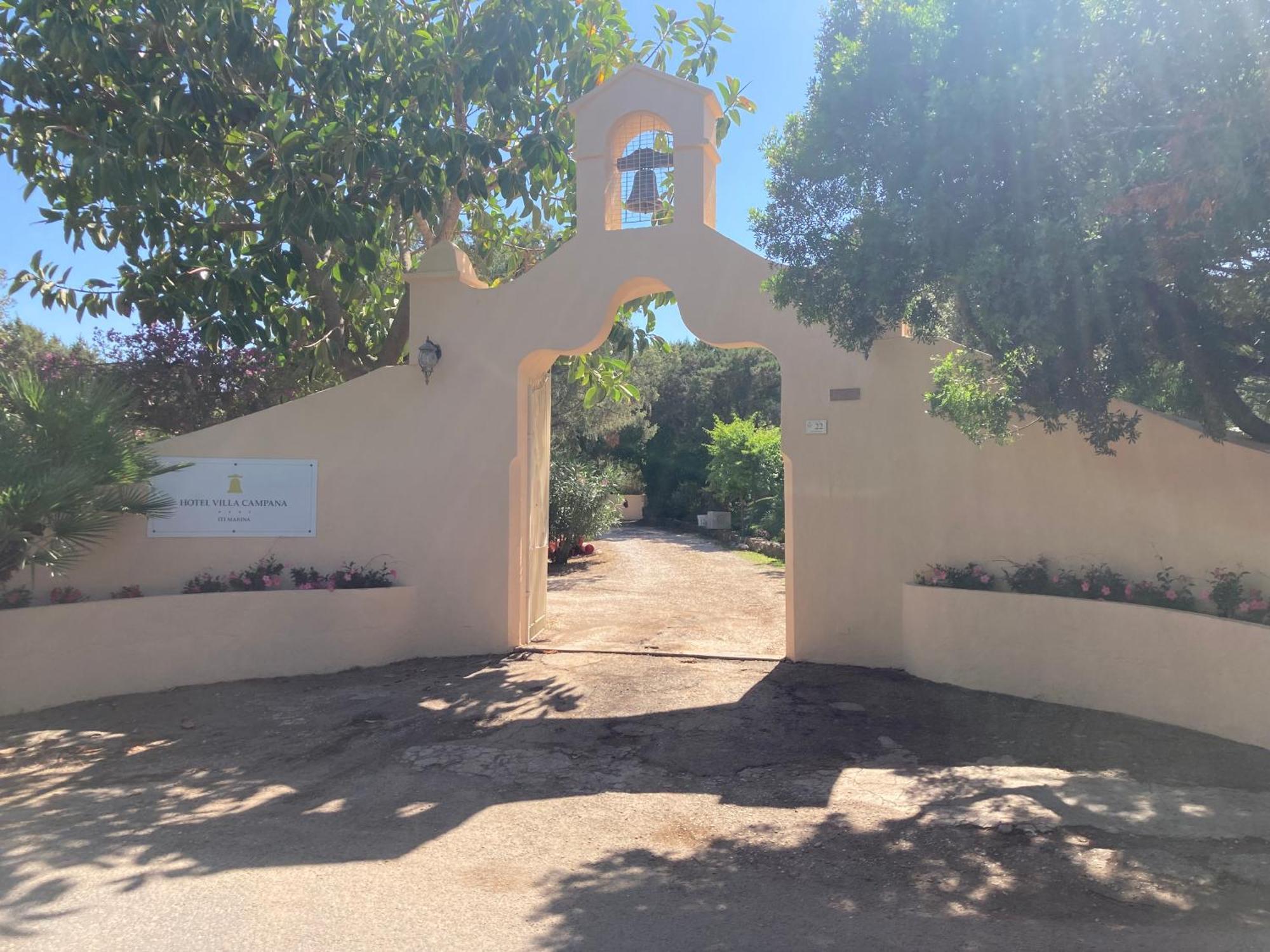 קאלה ליברוטו Hotel Villa Campana מראה חיצוני תמונה